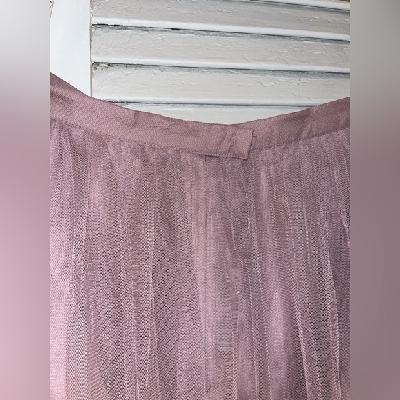 David's Bridal Signature Seperates Tulle Skirt in Quartz Size Medium - Picture 3 of 9